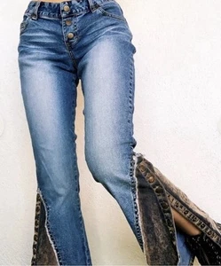 Vtg Y2K Mudd Low Rise Denim Jeans Suede Snap Flare Leg Distressed Women’s Sz 11 - Picture 1 of 19