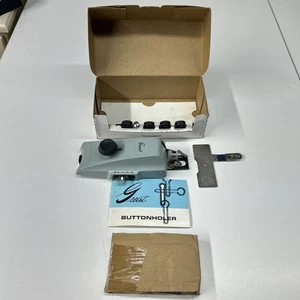 Greist The Buttonholer Zig-Zag Sewing Machine Model 7 with 5 Templates - Picture 1 of 17