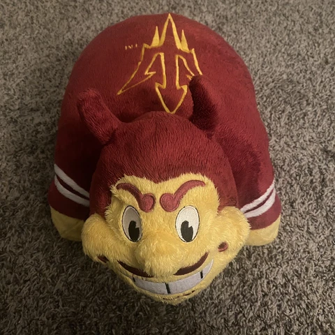 ASU Sun Devils 2009 Sparky Pillow Pet Plush 18 X 22 X 8" IN GREAT CONDITION! Cover