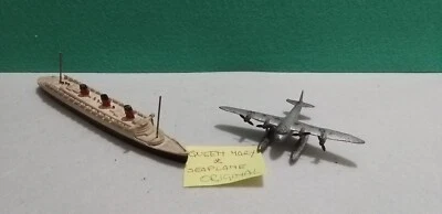 Dinky toys (no Corgi, Politoys, Solido) nave + aereo - Immagine 1 di 3