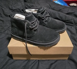 UGG Neumel Black Boot Size 8 for Women - Picture 1 of 6