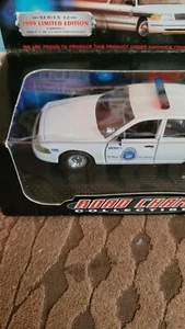 Road Champs 1999 Denver Colorado Ford Polizeiauto 1/43. - Bild 1 von 10