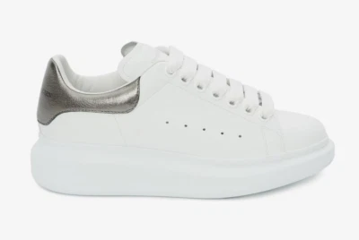 Zapatilla deportiva Alexander Mcqueen AMQ para mujer de gran tamaño con acabado de tacón metálico NUEVA Foto 1 de 4