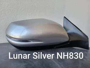 NEW SILVER 2017-22 Mirror fits a Honda CR-V EX/EX-L/TOURING Passenger Right - Picture 1 of 8