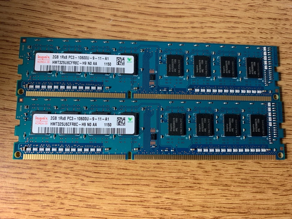 HYNIX 4GB (2X2GB) PC3 10600U 9-11-A1 - Immagine 1 di 1