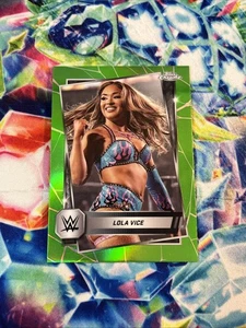 2025 LOLA VICE TOPPS CHROME GREEN /99 - Picture 1 of 3