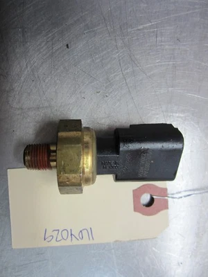 Sensor de presión de aceite del motor para Chrysler 300 3.6 14-17 Foto 1 de 4