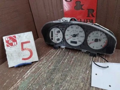 Cuadro de instrumentos medidor velocímetro Mazda Protege 2002 2003 con tacómetro GVBP5V Foto 1 de 4