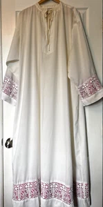CATHOLIC PRIESTS WHITE ALB W/ CROSS & IHS LACE & RED INSERTS BY ABBEY BRAND 59" - Picture 1 of 5
