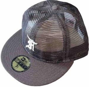 Fear of God x New Era 59Fifty Baseballmütze nicht verstellbar braun 7 3/8 Mesh Essentials - Bild 1 von 5