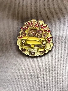 Only Fools and Horses 35mm Pin Badge Blow Up Dolls - Picture 1 of 1