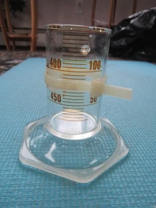 Cilindro Graduado Pyrex Vintage - Originalmente 500 ml - Ha sido ALTERADO - Imagen 1 de 14