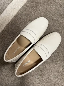 Woman Leather Loafer - Picture 1 of 4