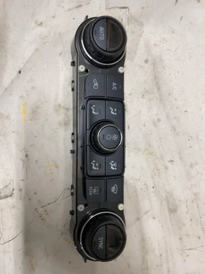 14-19 CHEVY SILVERADO 1500 Heater A/c Control 23157591 23168157 23176290 - Image 1 of 4