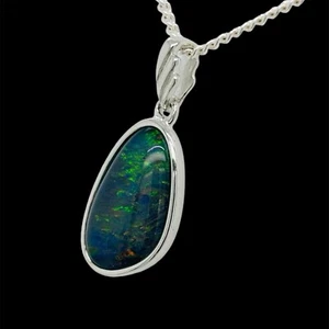 Sterling Silver Australian Freeform Triplet Opal Bezel Set Pendant 1.8g - Picture 1 of 7