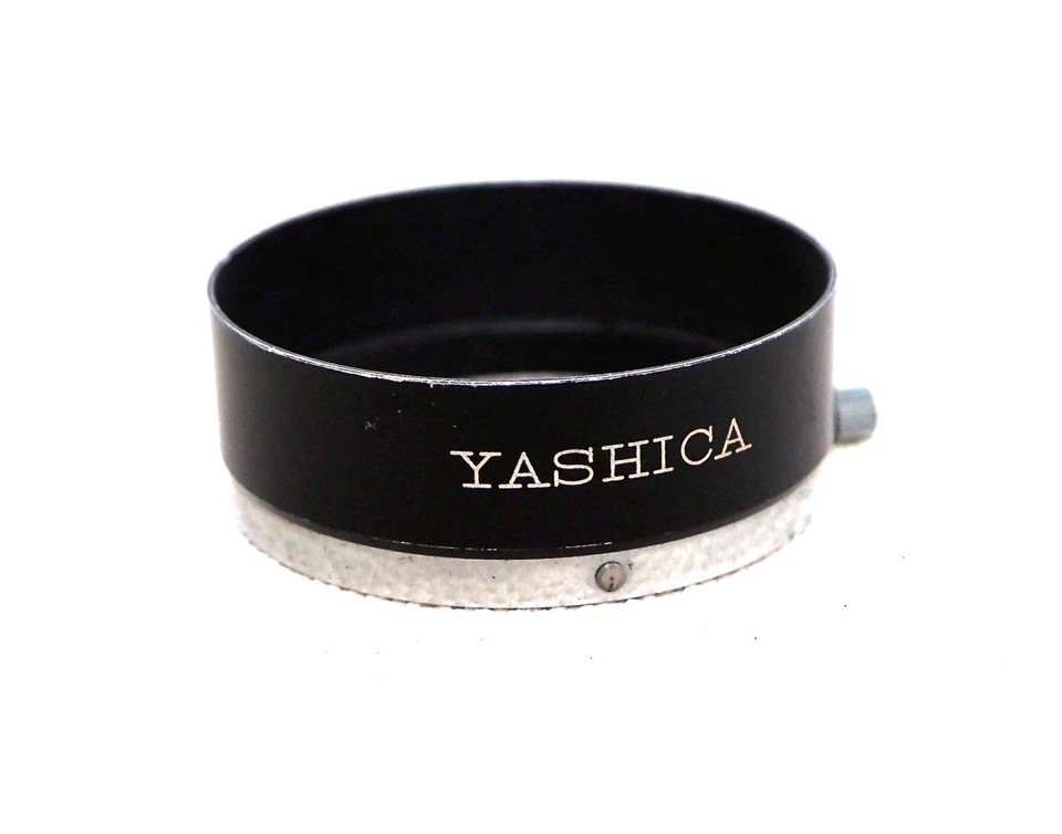 Vintage YASHICA JAPAN 46mm round metal lens hood clamp on - Image 1 of 1