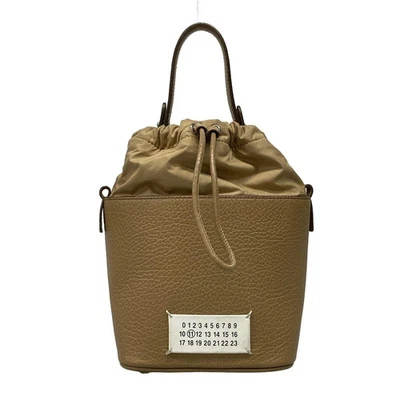 Auténtico Bolso de Mano Maison Margiela 5AC Bucket S61WG0035 P0396 Cuero Marrón Nylon Foto 1 de 4