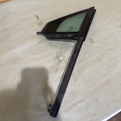 2013-2020 FORD FUSION Left Driver Front Vent Glass window OEM - Image 1 of 4