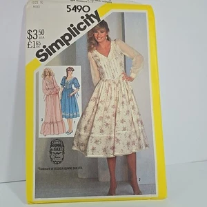 1980er Simplicity 5490 Gunne Sax Muster Bauernkleid Misses Größe 10 UNGESCHNITTEN - Bild 1 von 5