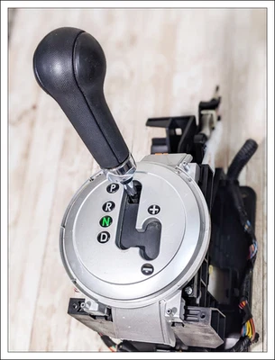 ✅ MITSUBISHI ENVAVOR PALANCA DE CAMBIOS PISO PALANCA DE CAMBIOS CONJUNTO 2004-2011 OEM Foto 1 de 4