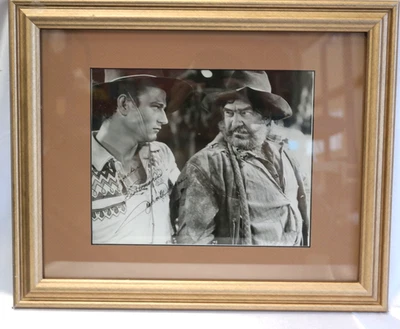 1930 年《The Big Trail》电影 - 约翰·韦恩和泰龙·鲍尔高级亲笔签名照片 — 第 1/3 张图片