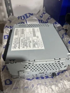 Genuine Volvo Radio Control Unit | 36050929 - XC60/XC70/V70/S80 - 2007 - 2011 - Picture 1 of 4