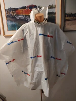 Poncho de lluvia con capucha paquete de 2 de Mad Dasher talla única para todo plástico NUEVO stock antiguo  Foto 1 de 4