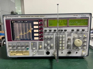Rohde & Schwarz ESCS30 EMI Test Empfänger 9 kHz - 2750 MHz _ - Bild 1 von 18