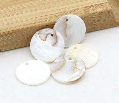 5 Stk. Perlmutt Plättchen Anhänger 20mm Perlen in Natur Muschelperlen DIYSchmuck - Bild 1 von 4