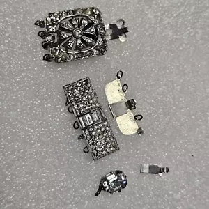 Lote: 3 broches de caja vintage de diamantes de imitación, multihilo - Imagen 1 de 4