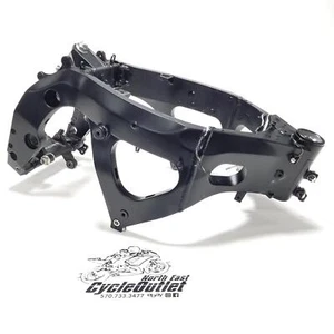 2008 08 09 10 GSXR600 GSXR750 OEM MAIN FRAME CHASSIS *CRACKED *SALVAGE NY-MV907A - Bild 1 von 16
