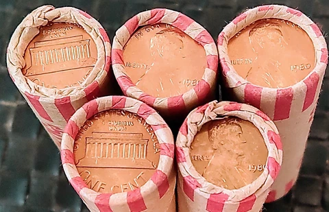 250 Coins - 1980 Lincoln Memorial Penny Cent - Five Rolls - BU Bank Wrapped OBW Cover