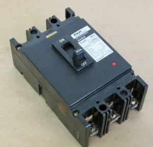 INTERRUPTOR AUTOMÁTICO FUJI SA631 SA63I 60A 3 POLOS - Imagen 1 de 5