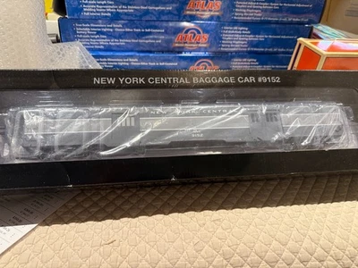 LIONEL VISION LINE New York Central  Baggage CAR # 9152 SOUND NEW - Image 1 of 4