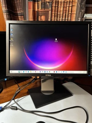 Dell 1909WB 19” LCD Monitor w/ Stand + Dell AX510 Soundbar + VGA/DPI - Image 1 of 4