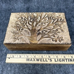 Tree of Life Carved Wood Trinket Box Hinged Lid Keepsake 8.5 x 5.5 x 2.5 Inches - Picture 1 of 9
