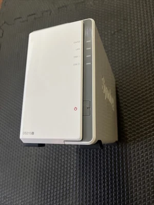 Synology DiskStation DS120J Network Attached Storage - Image 1 of 4