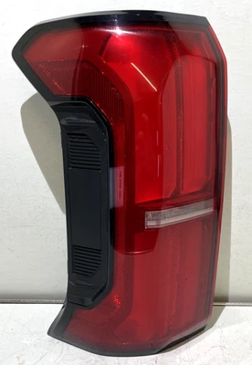 Lanterna traseira de LED 2024 2025 Toyota Tacoma driver esquerda LH 81560-AK050 FABRICANTE DE EQUIPAMENTO ORIGINAL 0273 - Imagem 1 de 4