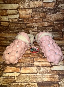 Bubble Clogs Fun Massage Sandals Comfy Slides W/ Removable Fur Pink Women 10 - Picture 1 of 9