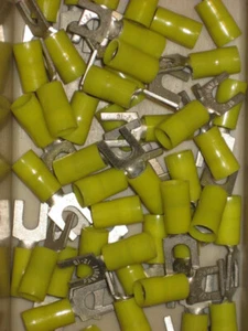 Spade Lugs, made by Panduit, qty of 25, new - Picture 1 of 2
