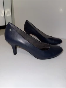 Life Stride Soft System Heels Shoes with Patent heel 7.5 M Navy Blue EUC - Picture 1 of 4