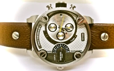 Relógio cronógrafo masculino Diesel DZ7335 mostrador prateado, pulseira de couro marrom, SEM CAIXA - Imagem 1 de 4