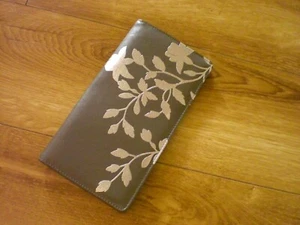 M & S AUTOGRAPH BROWN SILVER DOCUMENT CREDIT CARD HOLDER - Picture 1 of 4
