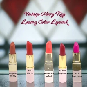 Lipstick - Mary Kay - Limited Edition - Heart Shaped - Lasting Color Lip Stick - Picture 1 of 61