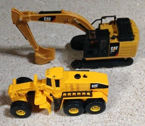 Funrise Yellow CAT Construction Road Grader Loose Diecast 1:36 2019 - Picture 1 of 7