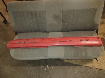 Parachoques trasero sección central BMW 325i 325is 325ix E30 Facelift 318is 318i  Foto 1 de 4