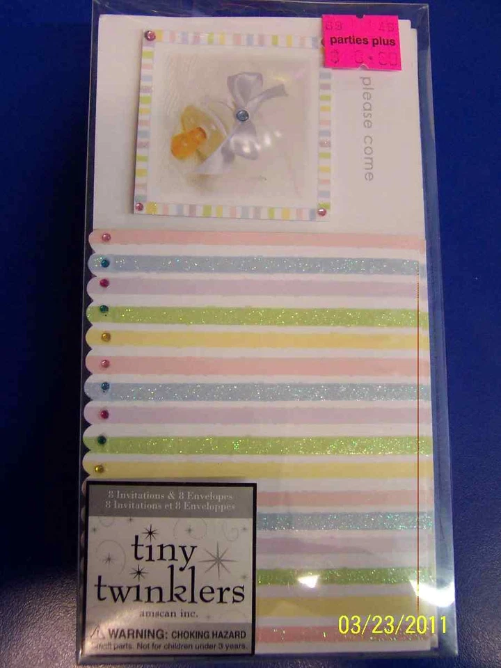 Invitaciones de lujo para fiesta de baby shower de momentos suaves para bebés con sobres Foto 1 de 1