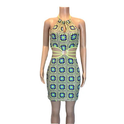 Mini Vestido ceñido al cuerpo Rue 21 sin mangas con tiras en el abdomen elástico talla mediana Foto 1 de 4