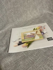 Stampin’ Up Mini Catalog January June 2022 Ideas Inspiration Samples - Picture 1 of 3