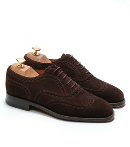 shipton and heneage sale